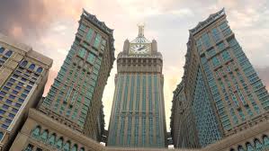 ABRAJ AL BAIT, THE CLOCK TOWERS, GEDUNG TERTINGGI DI MEKKAH DENGAN ARSITEKTUR MEMUKAU